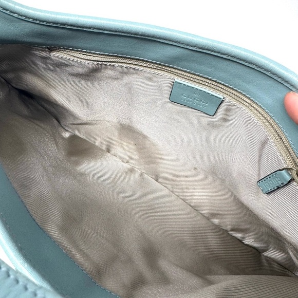 Gucci Vintage Jackie Hobo – Baby Blue Embossed Suede Shoulder Bag - Picture 11 of 14